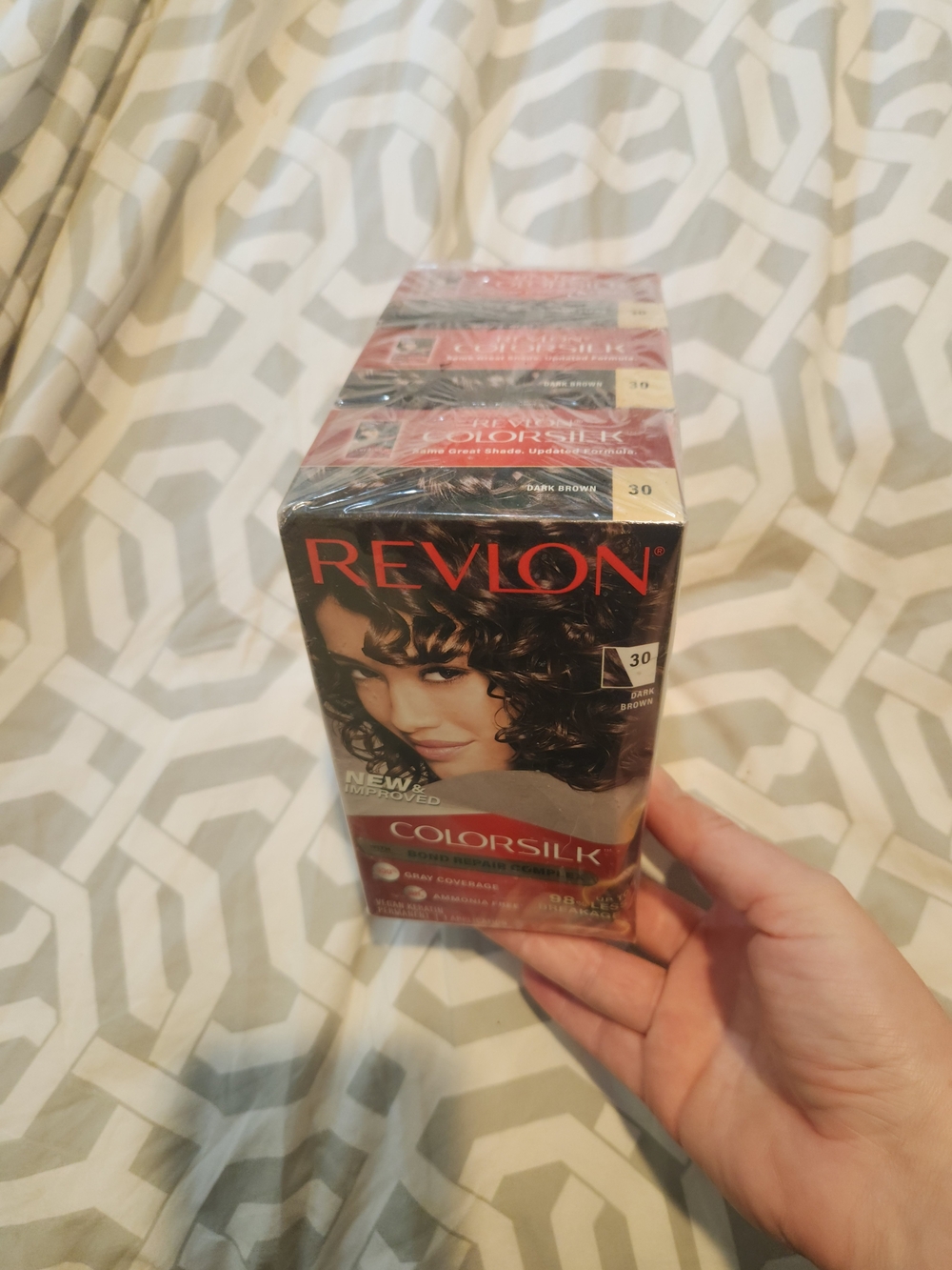 New In Box Revlon ColorSilk Permanent Hair Color - Dark Brown (30)  3 Pack